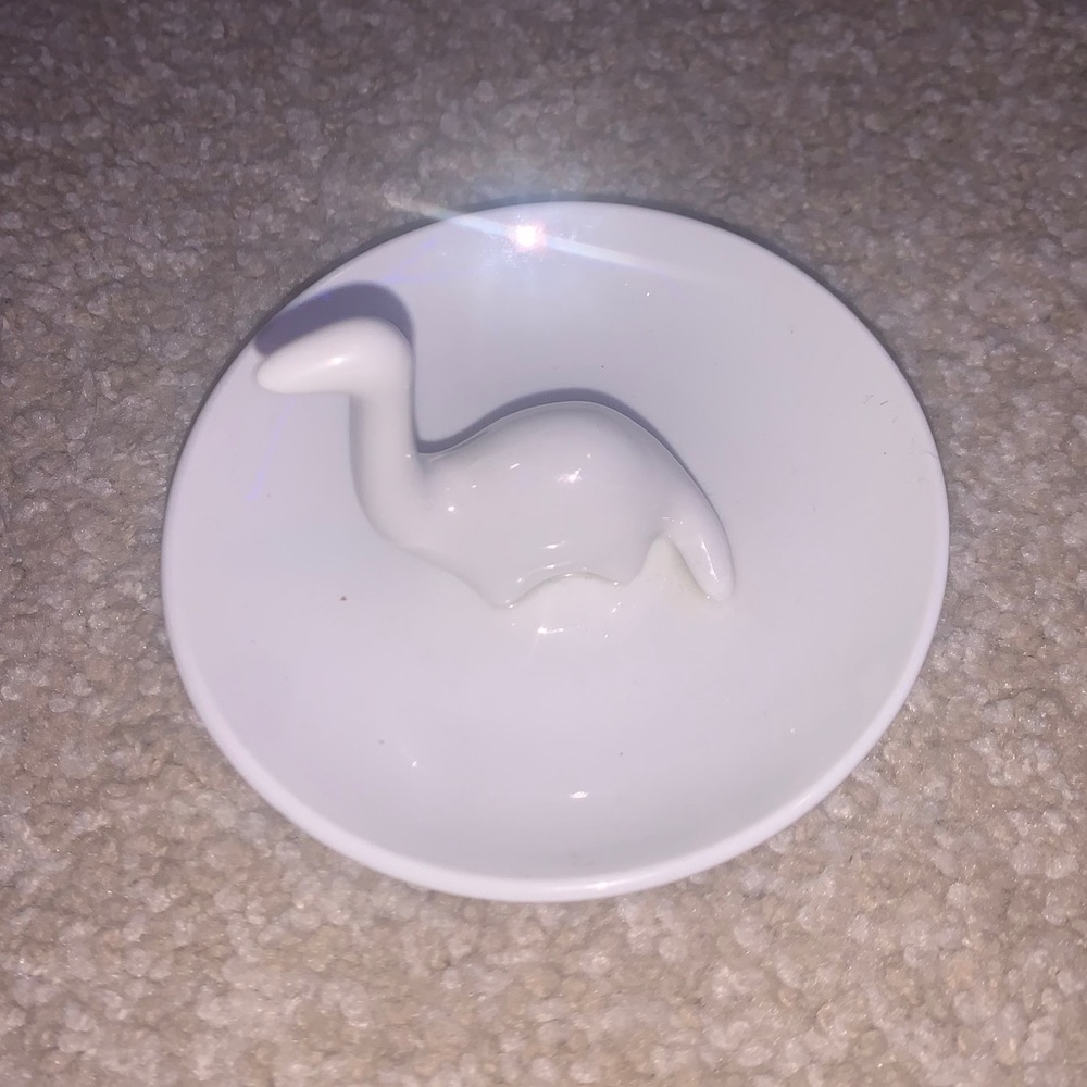 COPY - Dinosaur jewelry holder